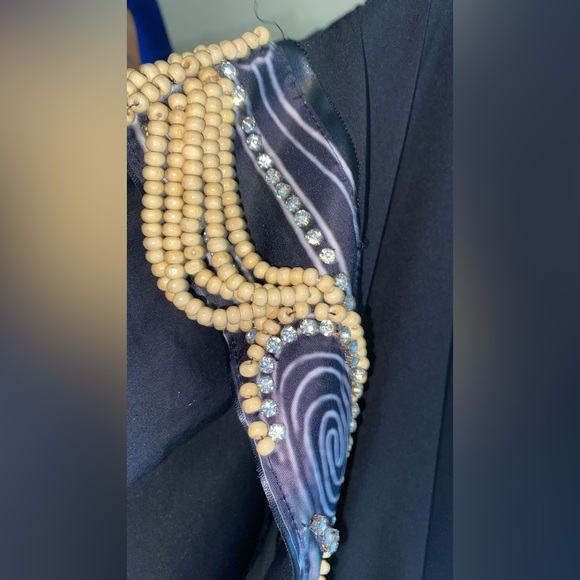 D Square Black & Gold Blouse - Satin Details, Zipper Front - Picture 10 of 10